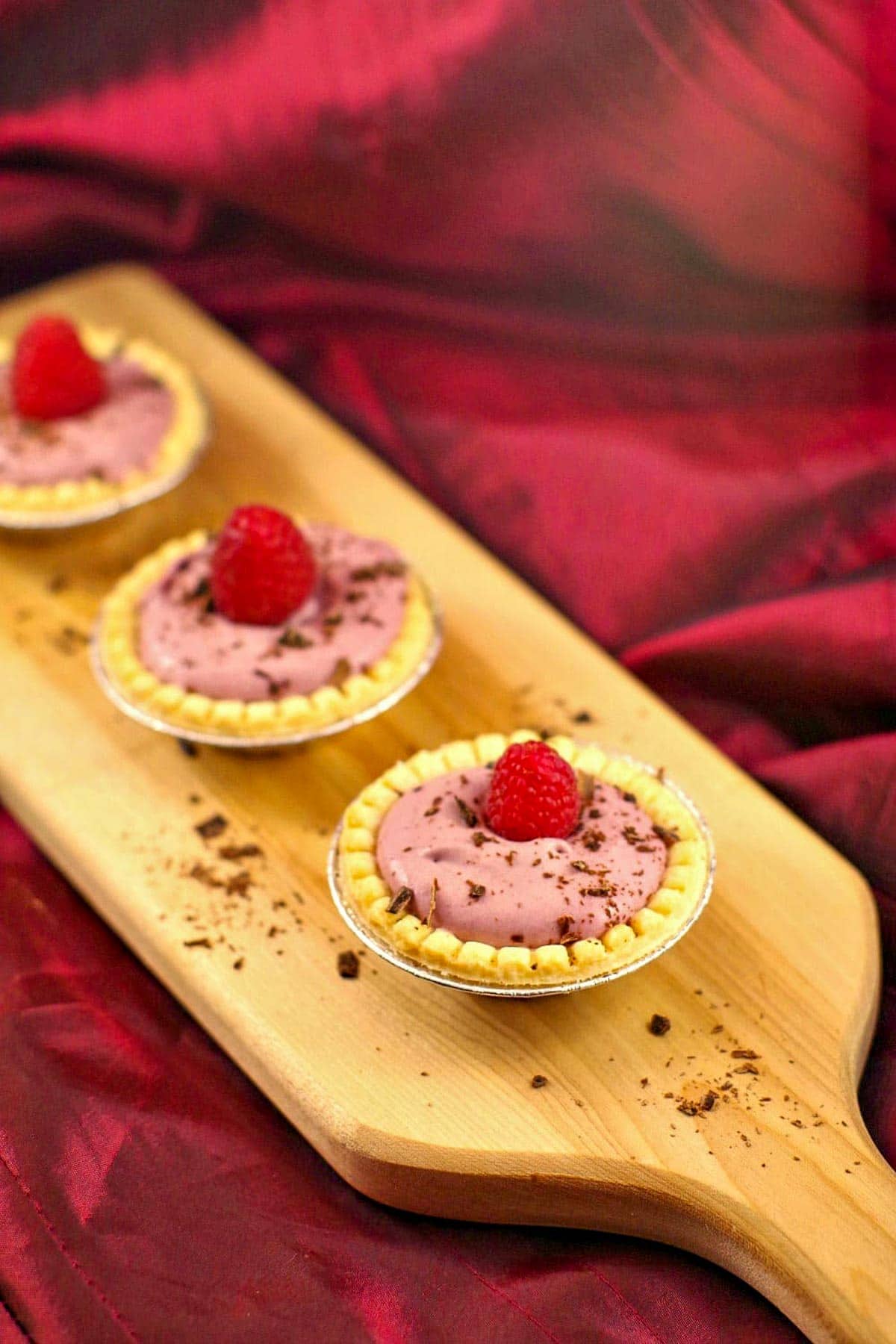 raspberry tiramisu tarts