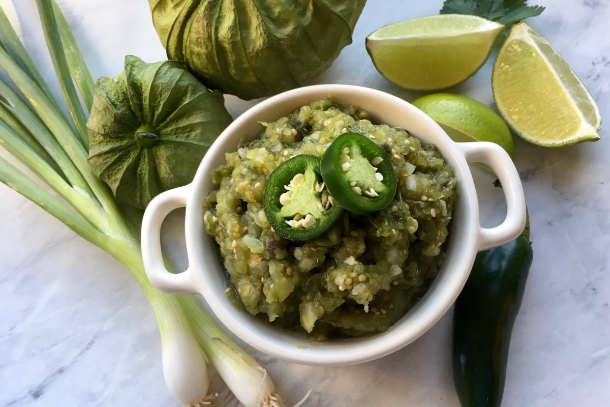 Homemade salsa verde recipe